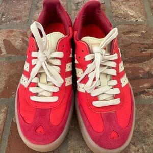 ADIDAS “Valentine” SAMBAS red&white collectible Sneakers❤️FUN FASHION all year❤️
